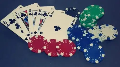 b 21 Live Casino